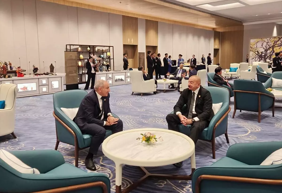 aliyev ve pasinyandan baris temasi ez1Wt1qF