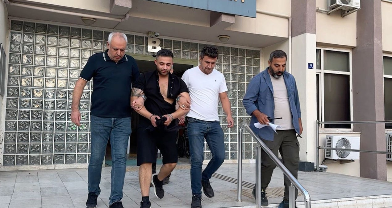 aydinda fikra gibi hirsizlik yolda kalinca aku caldi savunmasi agizlari acik birakti lDwOwZnS