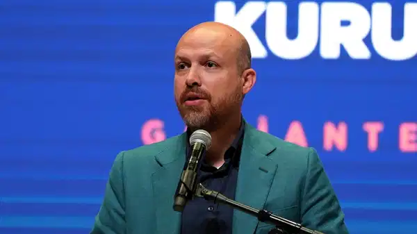 bilal erdoganin imam hatip coskusu golgemizden korkan bir kitle var AGn3RjnQ