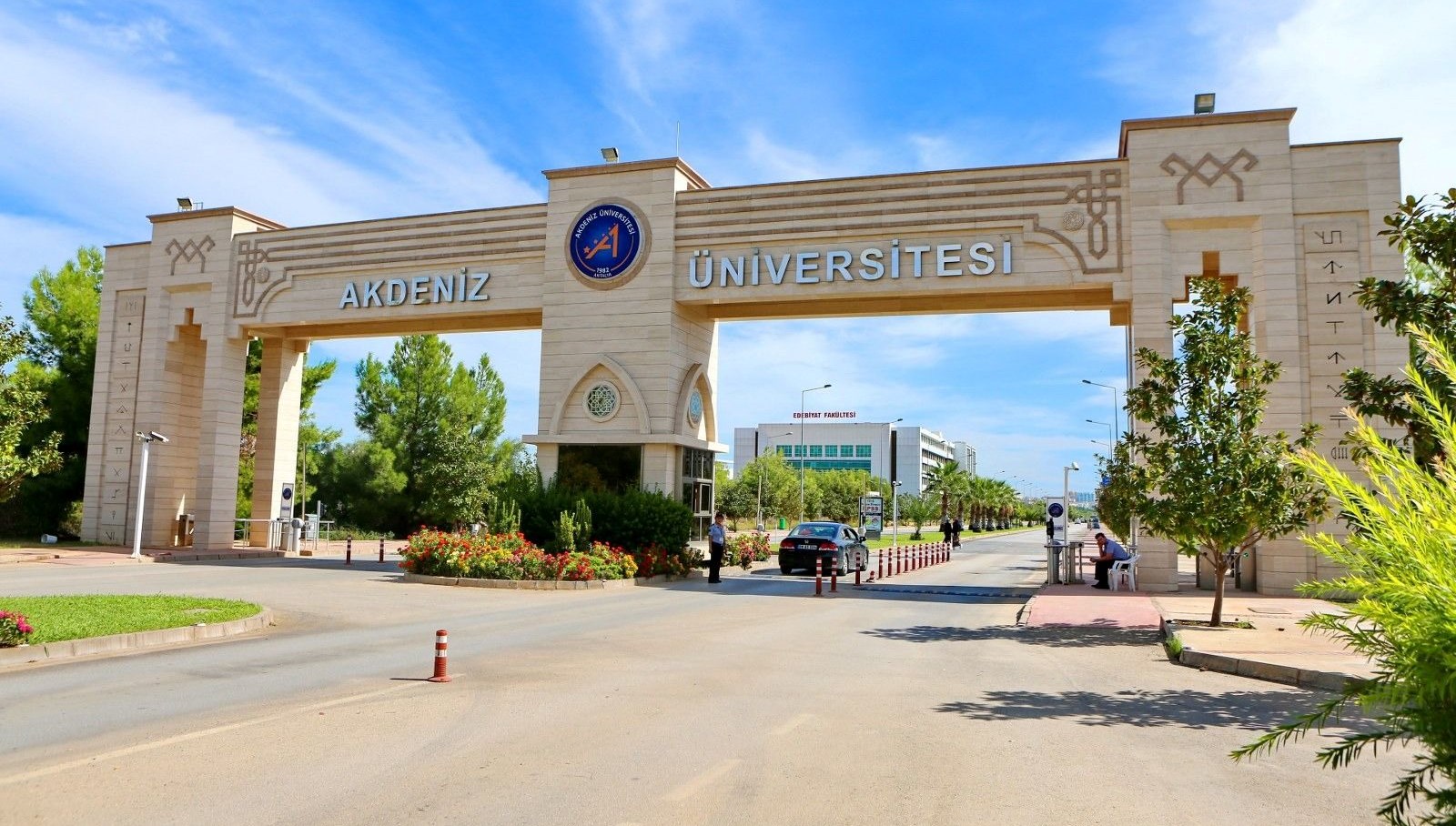 akademisyenlerden sgkya usulsuz tahsilat ve ameliyat manipulasyonu enk87hkx.jpg