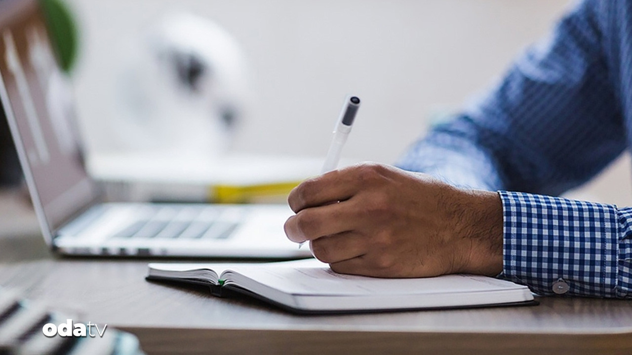 saglik ve egitim personelleri ilk sirada kamuya 49 trilyon lira odeme uyH2FnQh.jpg