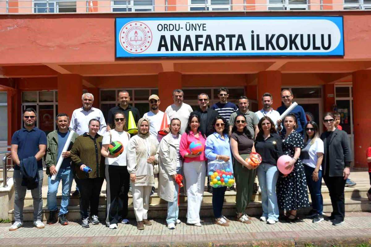 Ordu’da Veliler ve Öğretmenler Eğlenceli Yarışmada Buluştu