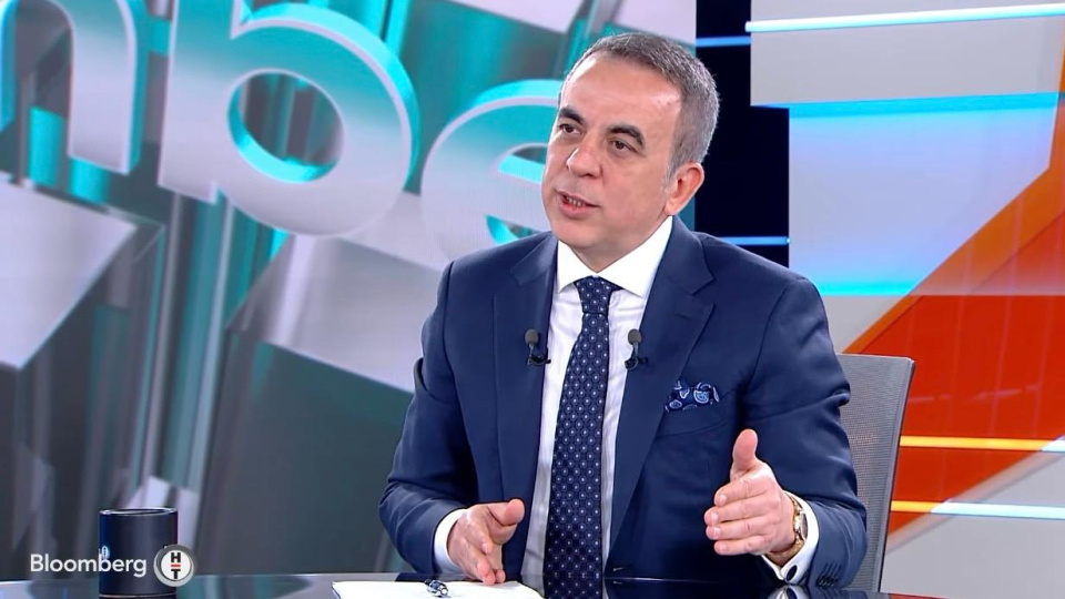 telefon-uretiminde-onemli-olan-turkiyede-uretip-markalasmak-wjKFrTwR