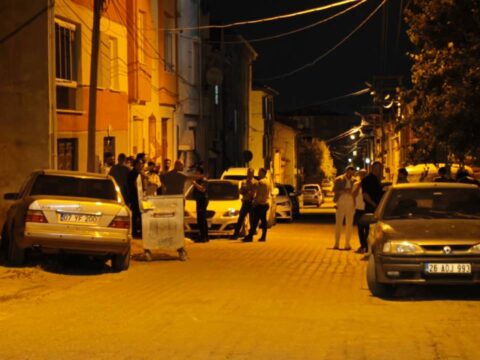 1i polis 11 kisi yaralandi kavgaya iliskin 18 gozalti uQwgEQxA