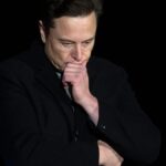 Elon muskin sirketi yari yariya deger kaybetti QwQZgwEa