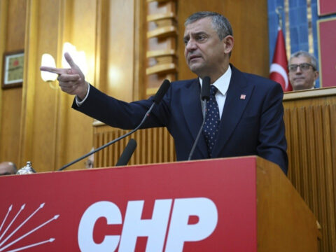 Yeni parti icin beklenen gun geldi ozel baskanliginda toplanip topluca istifa edecekler yFaUH1r9