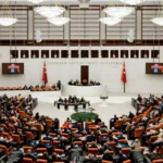 Yeni partinin ilk onergesi akp ve mhp oylariyla reddedildi M7z9gF2z